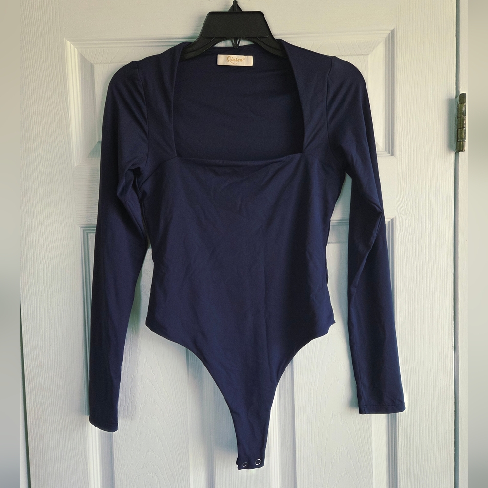 Qinsen ✨️ Navy Blue Long Sleeve Women's Bodysuit Size M